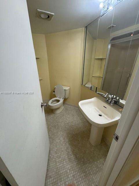 Small Image of 300 THREE ISLANDS BLVD #709, Hallandale Beach Number 22