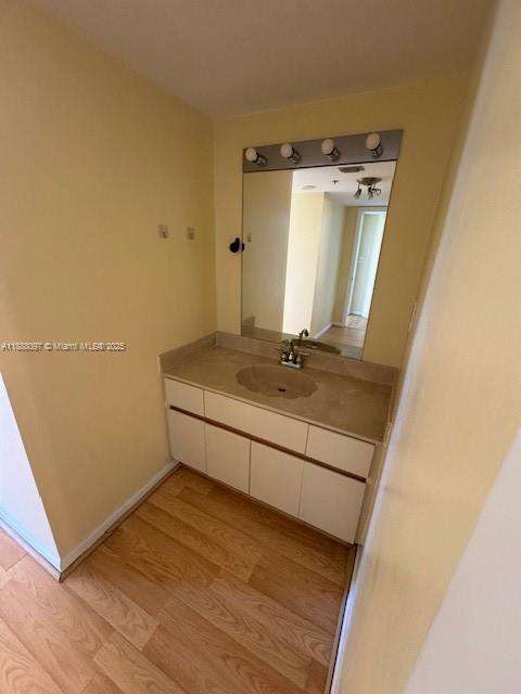 Small Image of 300 THREE ISLANDS BLVD #709, Hallandale Beach Number 23