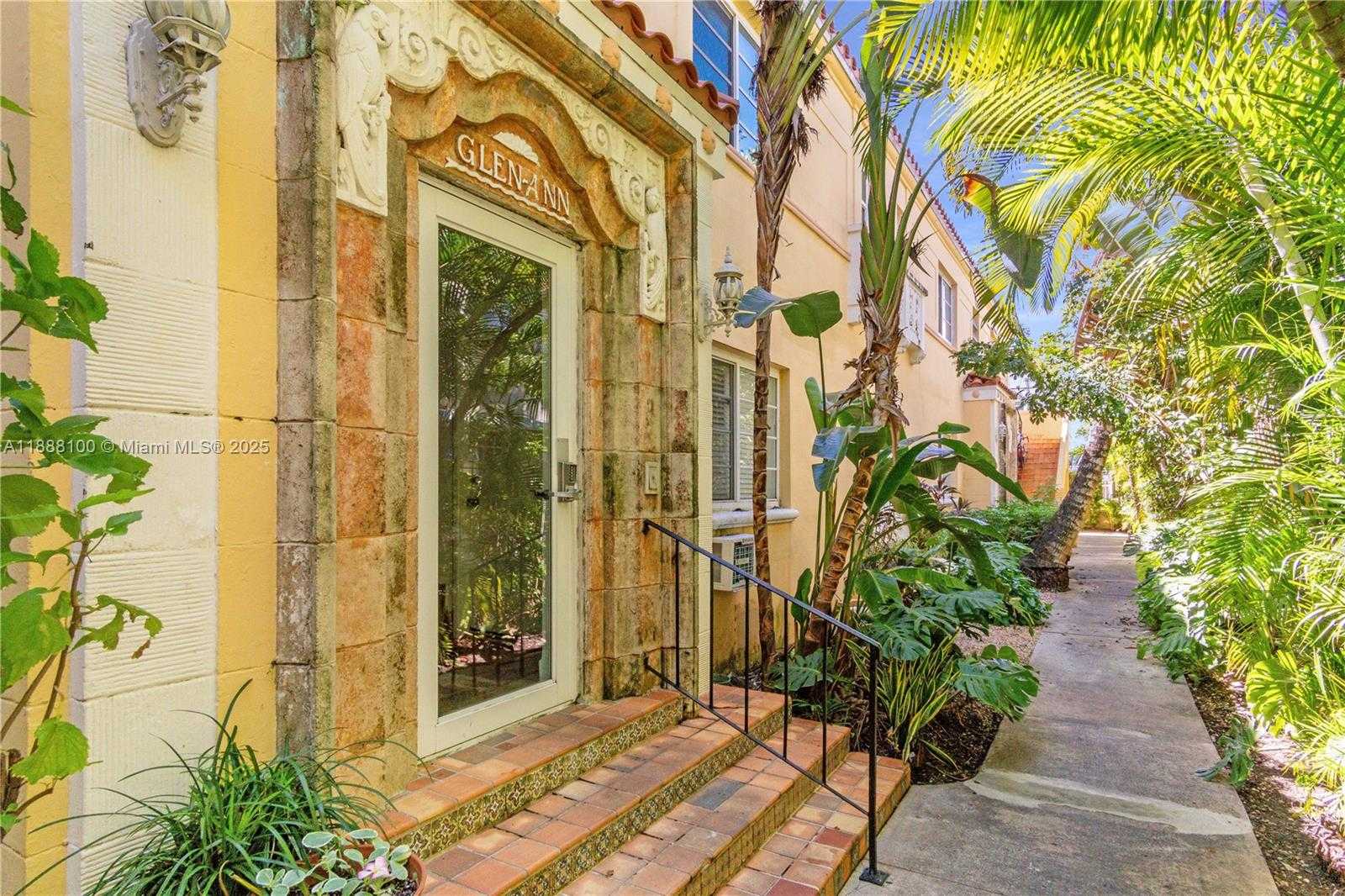 Small Image of 846 JEFFERSON AVE #4, Miami Beach Number 2