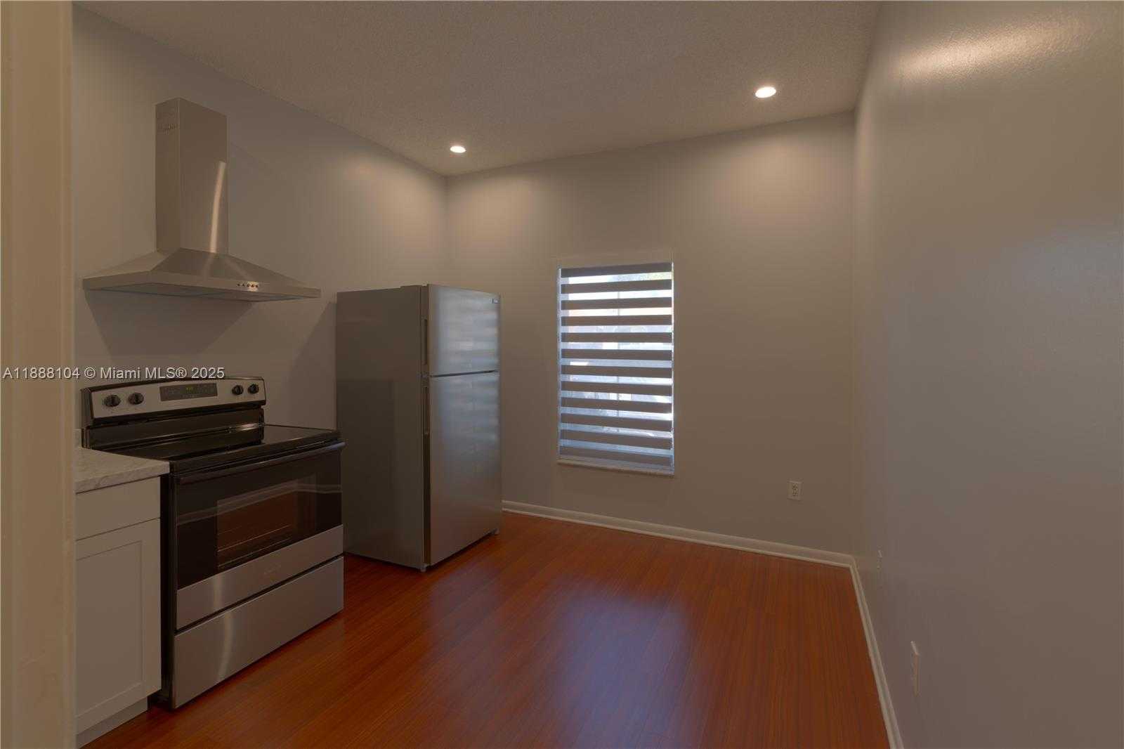 Small Image of 8078 NORTH WEST 200TH ST #A, Hialeah Number 13