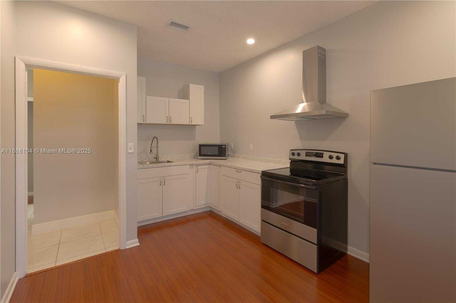 Small Image of 8078 NORTH WEST 200TH ST #A, Hialeah Number 14