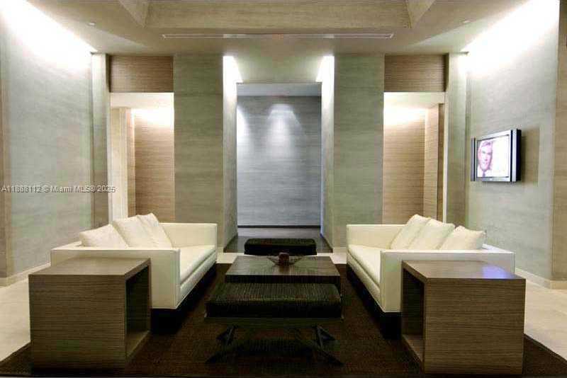 Small Image of 1800 SOUTH OCEAN DR #2402, Hallandale Beach Number 32