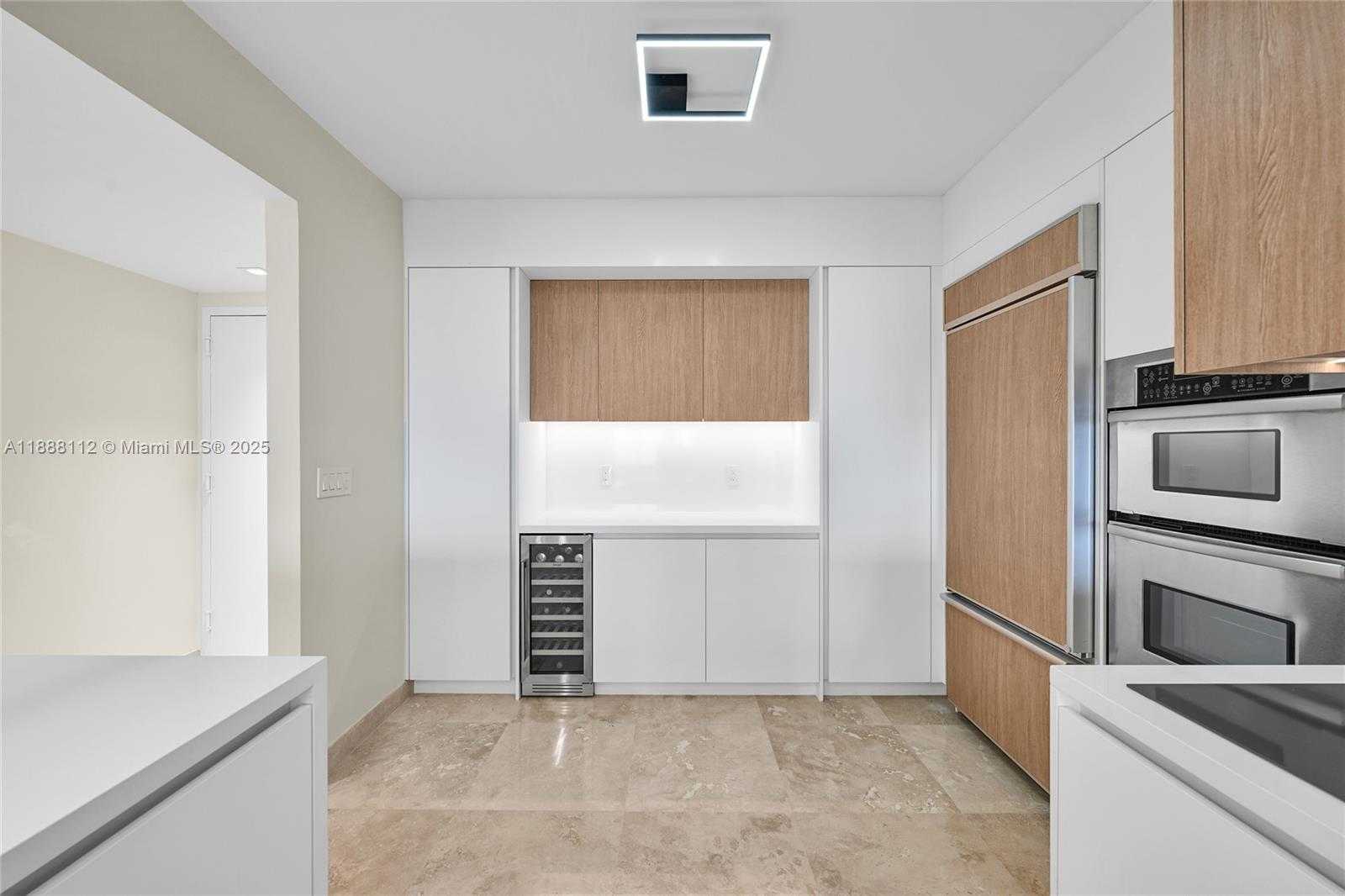 Small Image of 1800 SOUTH OCEAN DR #2402, Hallandale Beach Number 7