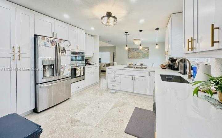 Small Image of 10620 SOUTH WEST 67TH ST #N/A, Miami Number 4