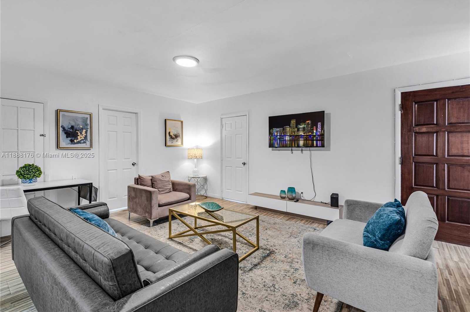 Small Image of 977 SOUTH WEST 10TH ST #927, Miami Number 3