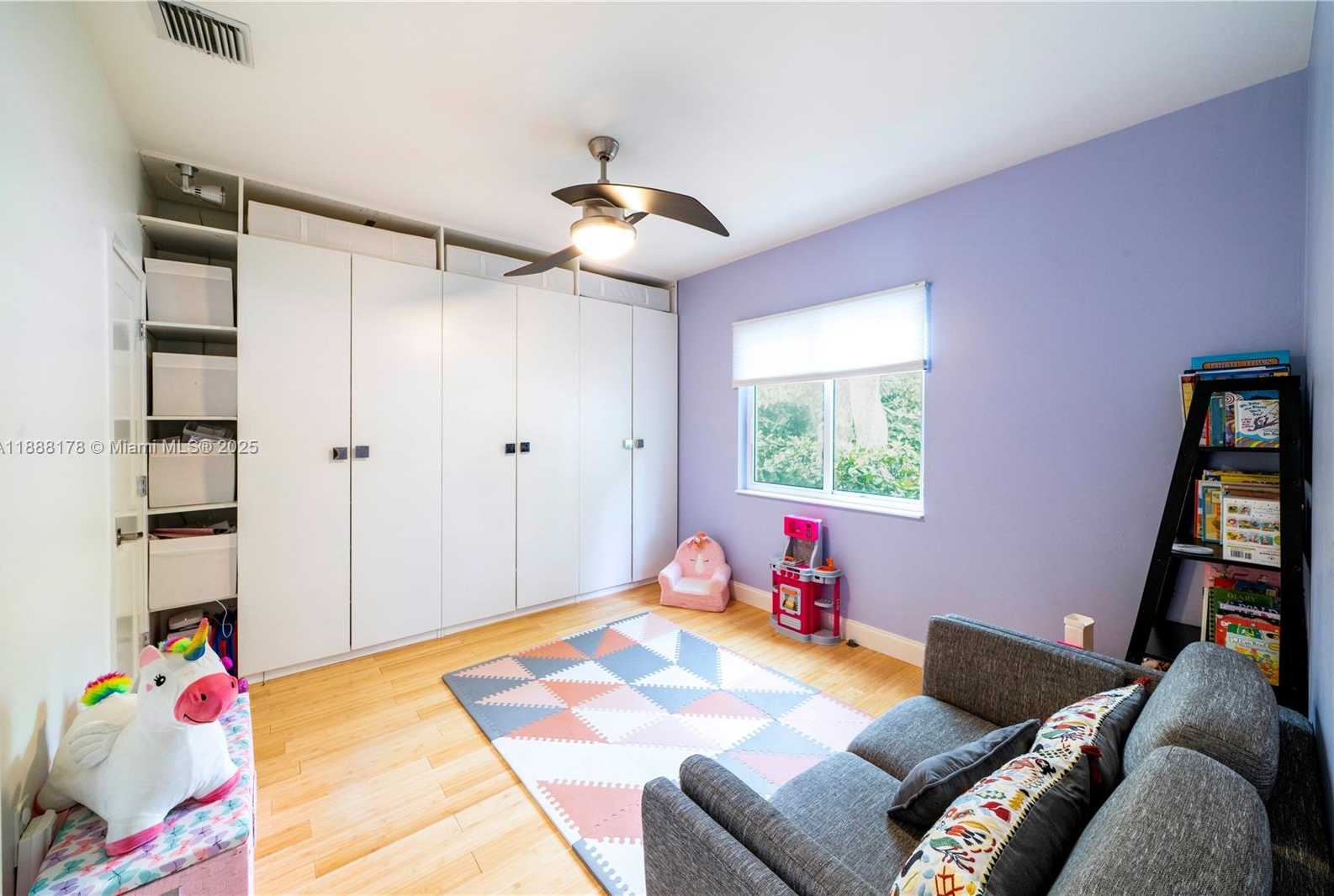 Small Image of 4455 ALTON RD, Miami Beach Number 14