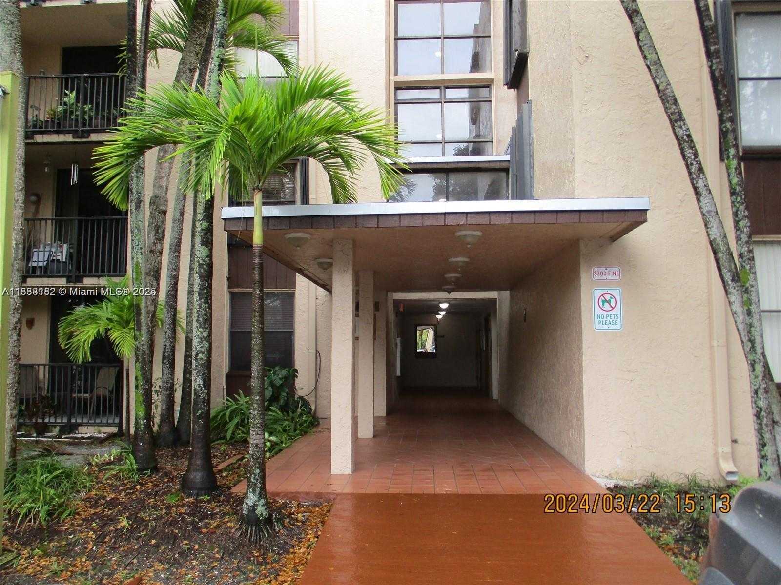 Small Image of 14201 NORTH KENDALL DR #312D, Miami Number 17