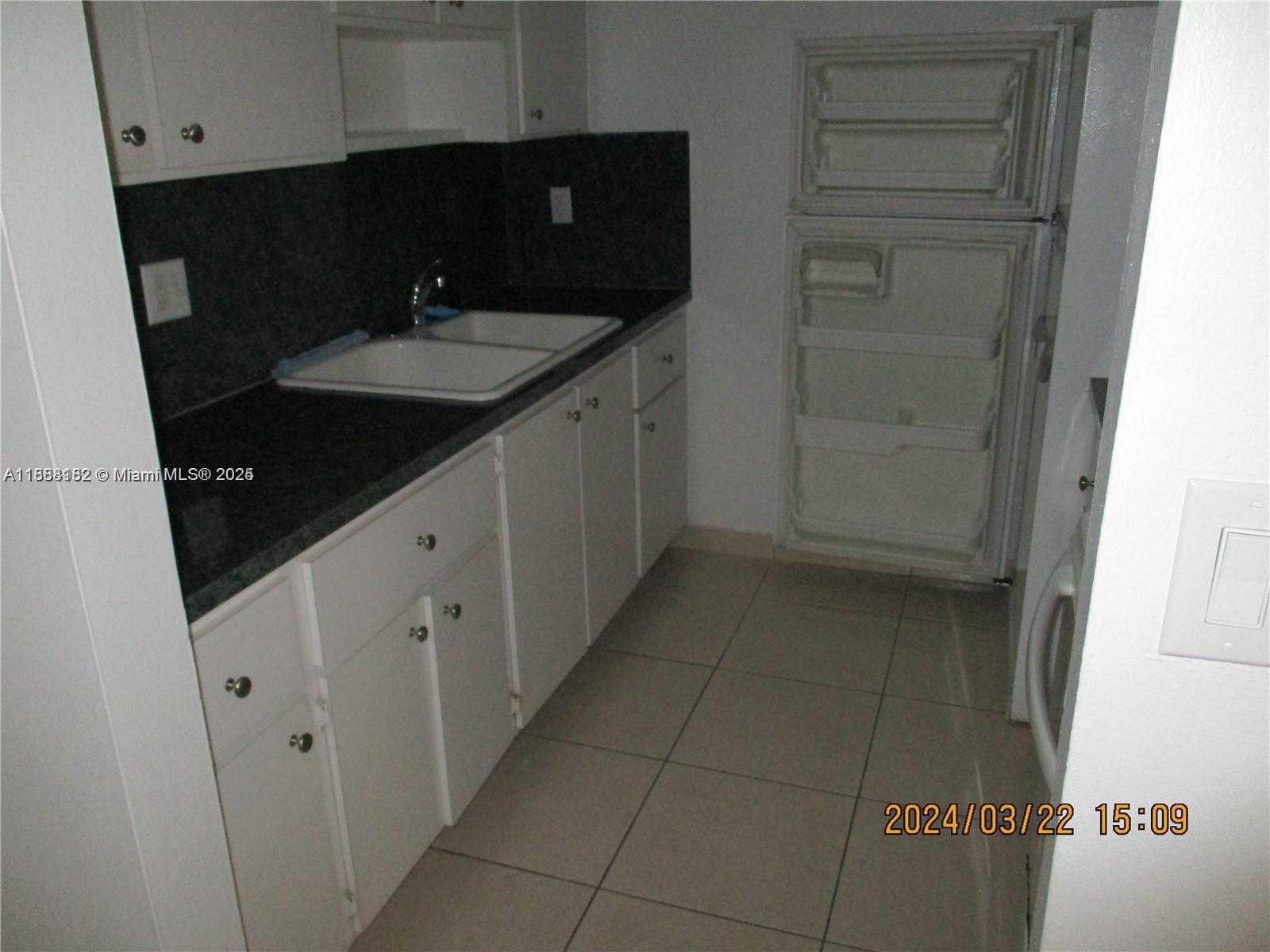Small Image of 14201 NORTH KENDALL DR #312D, Miami Number 7