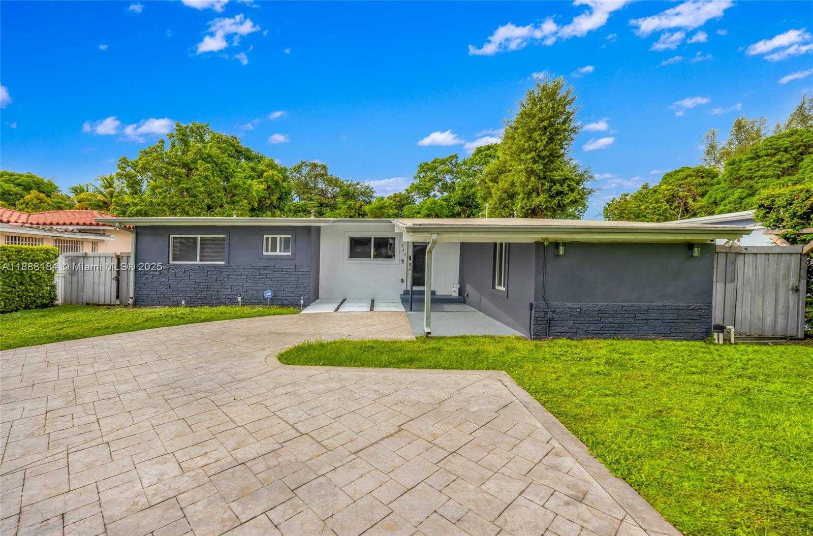 Small Image of 840 NORTH EAST 159TH ST #., North Miami Beach Number 2