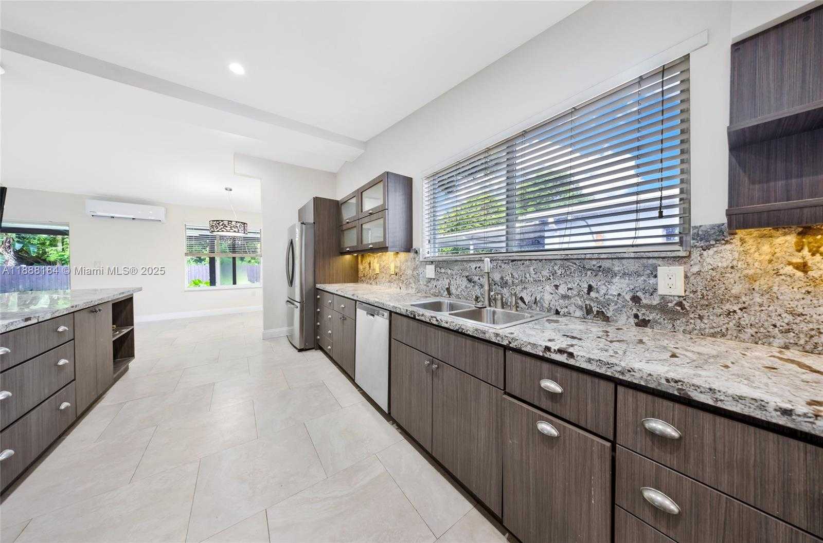 Small Image of 840 NORTH EAST 159TH ST #., North Miami Beach Number 21