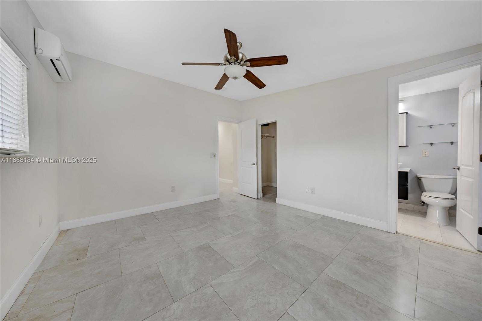 Small Image of 840 NORTH EAST 159TH ST #., North Miami Beach Number 27