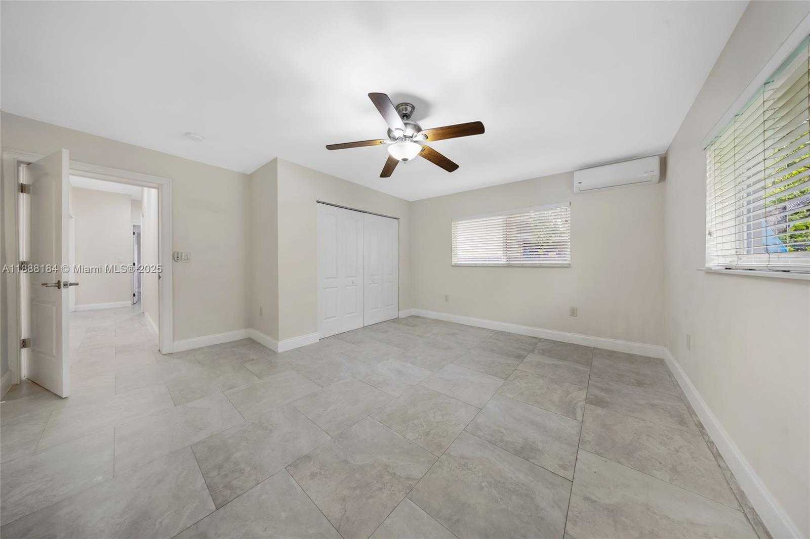 Small Image of 840 NORTH EAST 159TH ST #., North Miami Beach Number 32