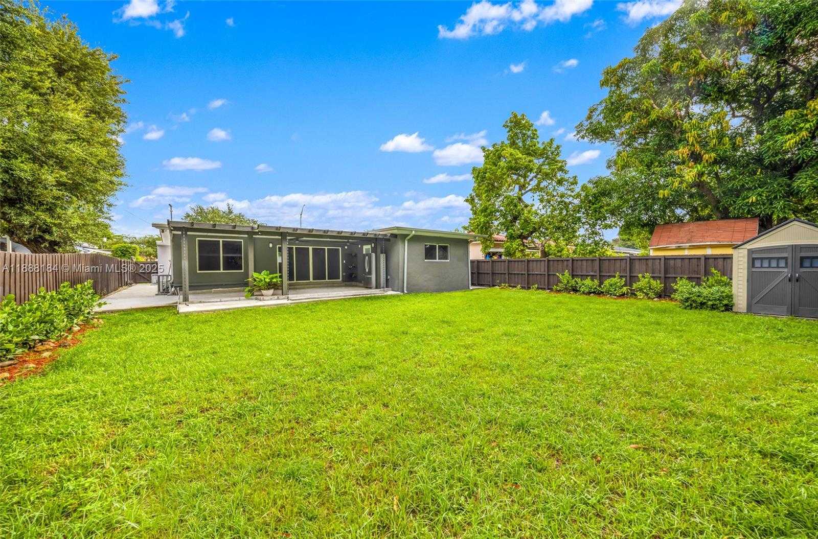 Small Image of 840 NORTH EAST 159TH ST #., North Miami Beach Number 42