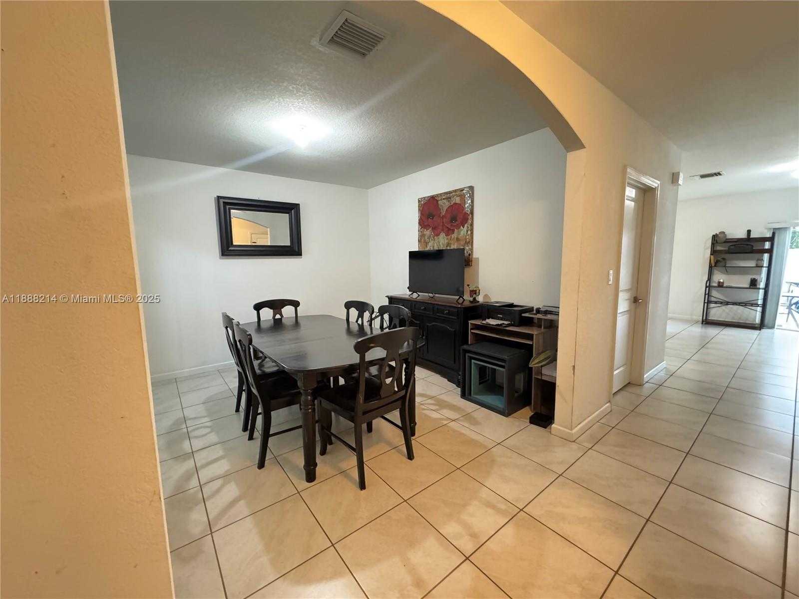Small Image of 29380 SOUTH WEST 143RD PL, Homestead Number 2