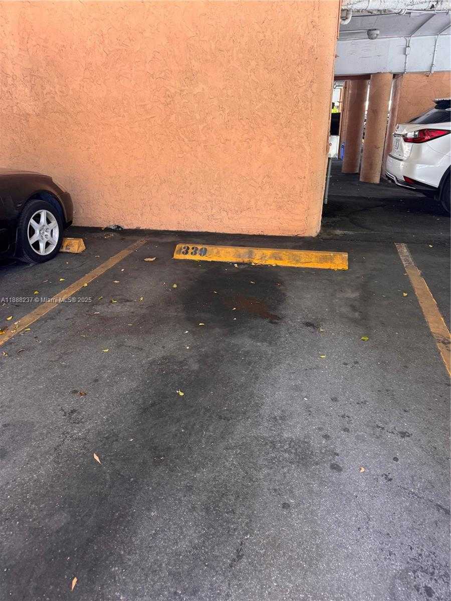 Small Image of 1910 WEST 56TH ST #3405, Hialeah Number 30