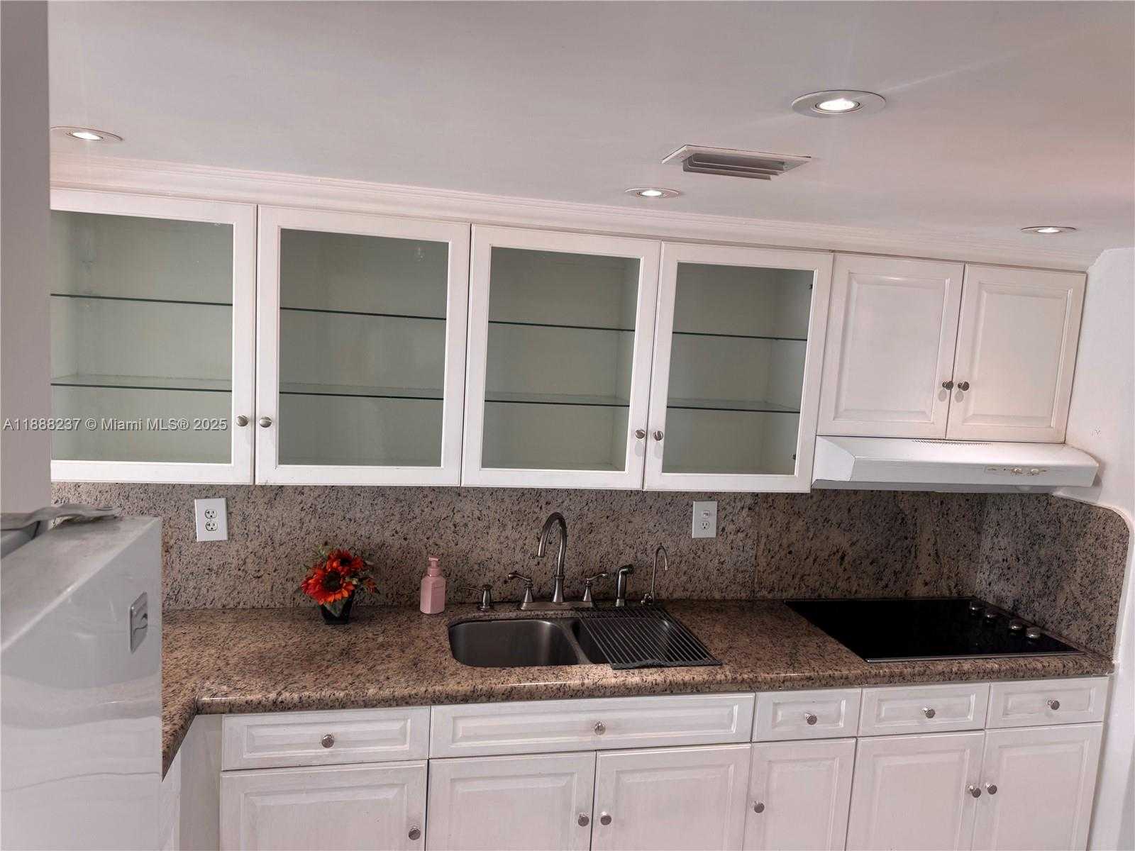 Small Image of 1910 WEST 56TH ST #3405, Hialeah Number 7