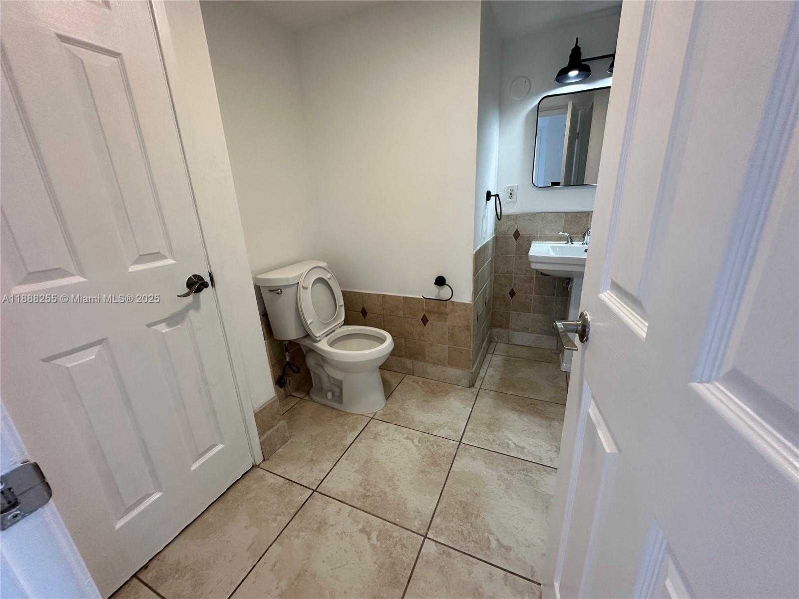 Small Image of 1351 NORTH EAST MIAMI GARDENS DR #906E, Miami Number 6