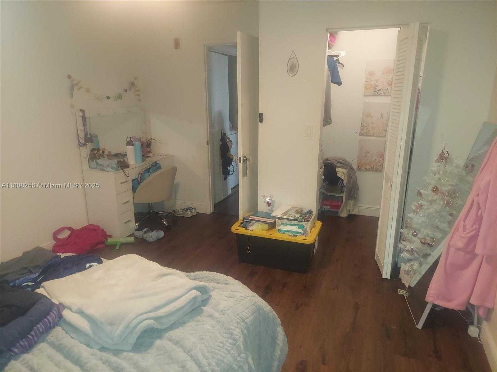 Small Image of 4520 NORTH WEST 107TH AVE #206-10, Doral Number 14