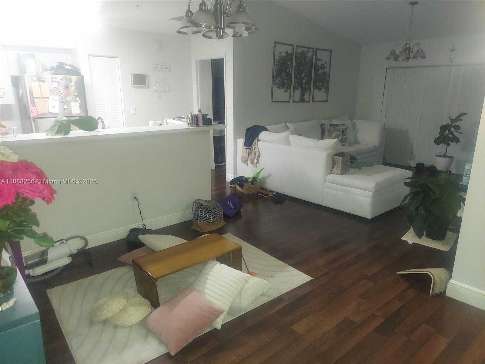 Small Image of 4520 NORTH WEST 107TH AVE #206-10, Doral Number 3