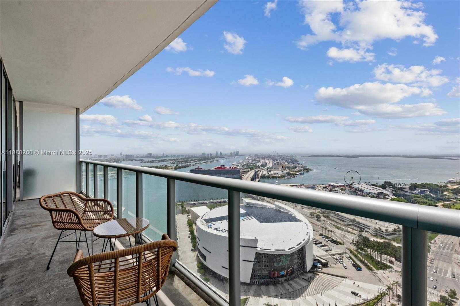 Small Image of 888 BISCAYNE BLVD #4002, Miami Number 15