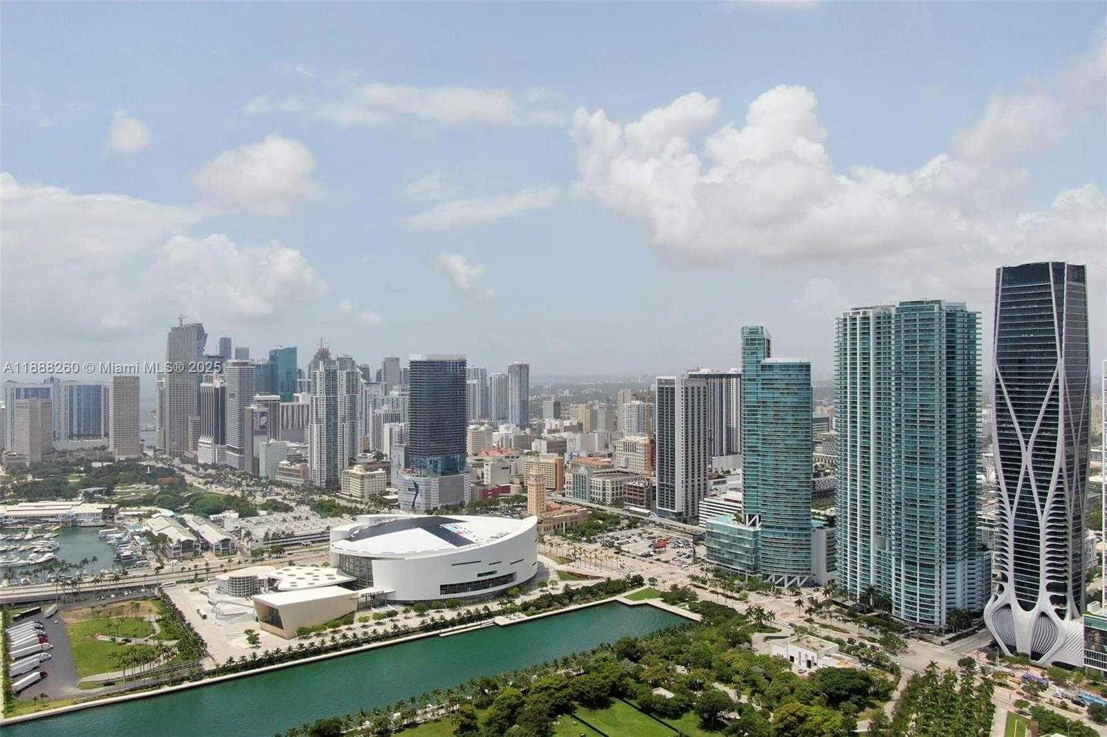 Small Image of 888 BISCAYNE BLVD #4002, Miami Number 20