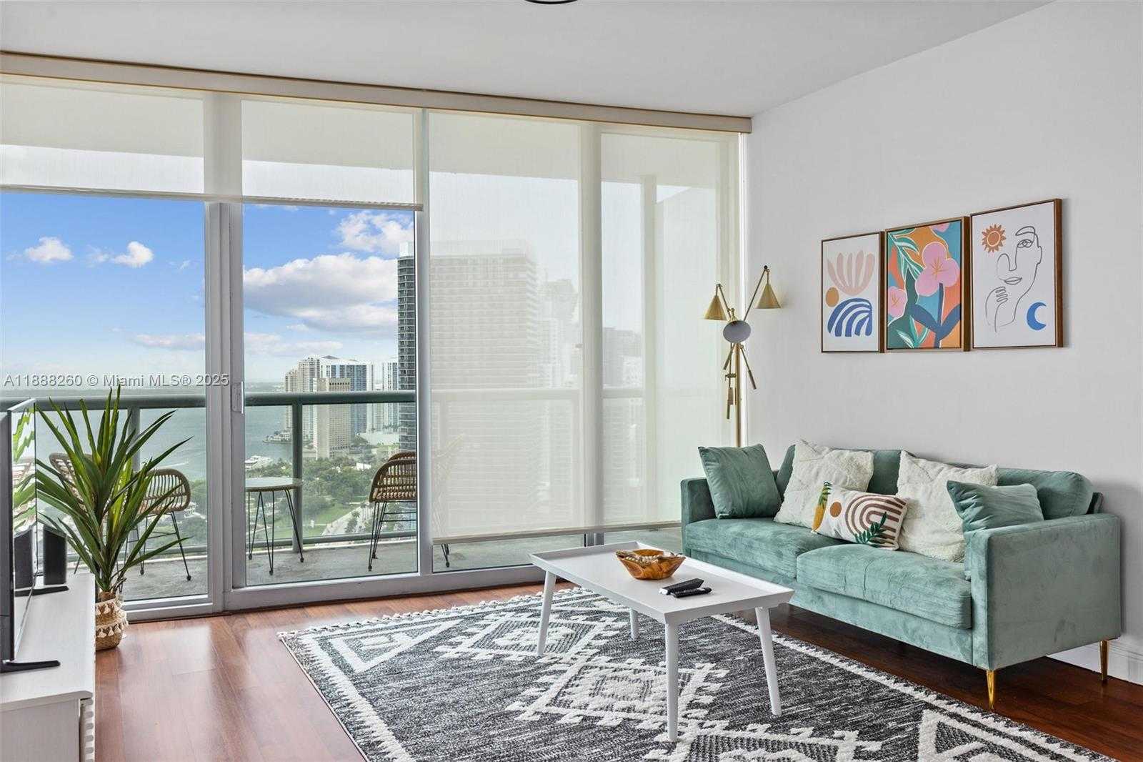 Small Image of 888 BISCAYNE BLVD #4002, Miami Number 6