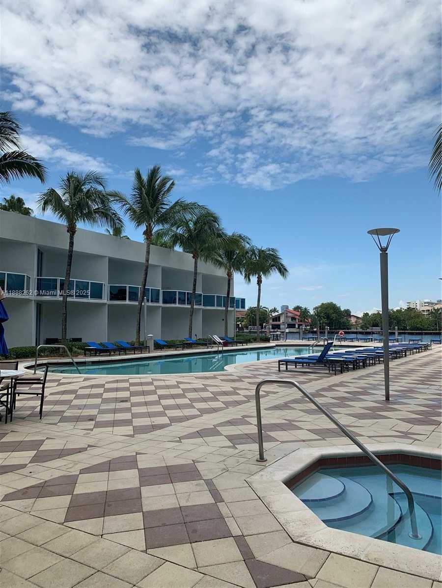 Small Image of 1945 SOUTH OCEAN DR #1605, Hallandale Beach Number 17