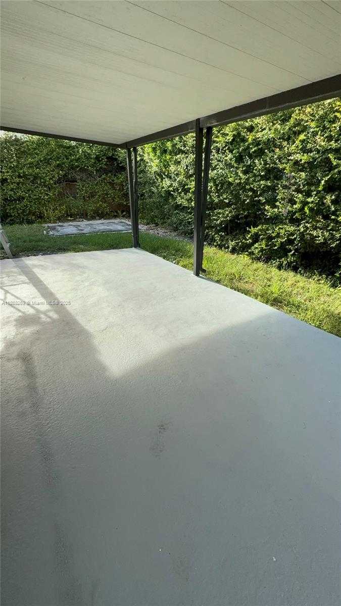 Small Image of 10701 SOUTH WEST 68TH ST, Miami Number 6