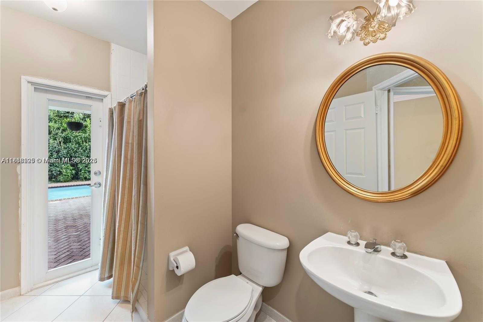Small Image of 15270 SOUTH WEST 115TH TER, Miami Number 21