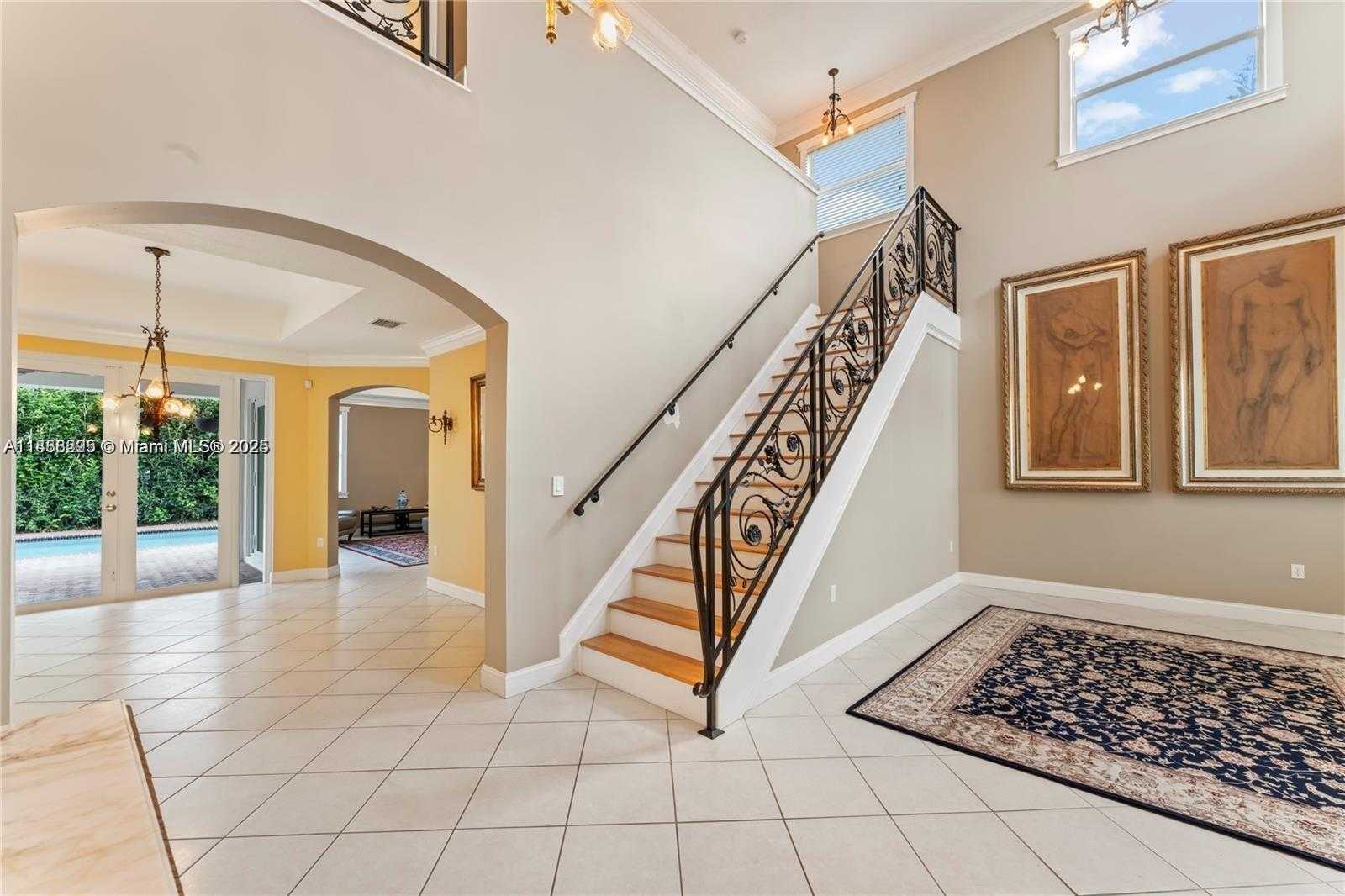 Small Image of 15270 SOUTH WEST 115TH TER, Miami Number 3