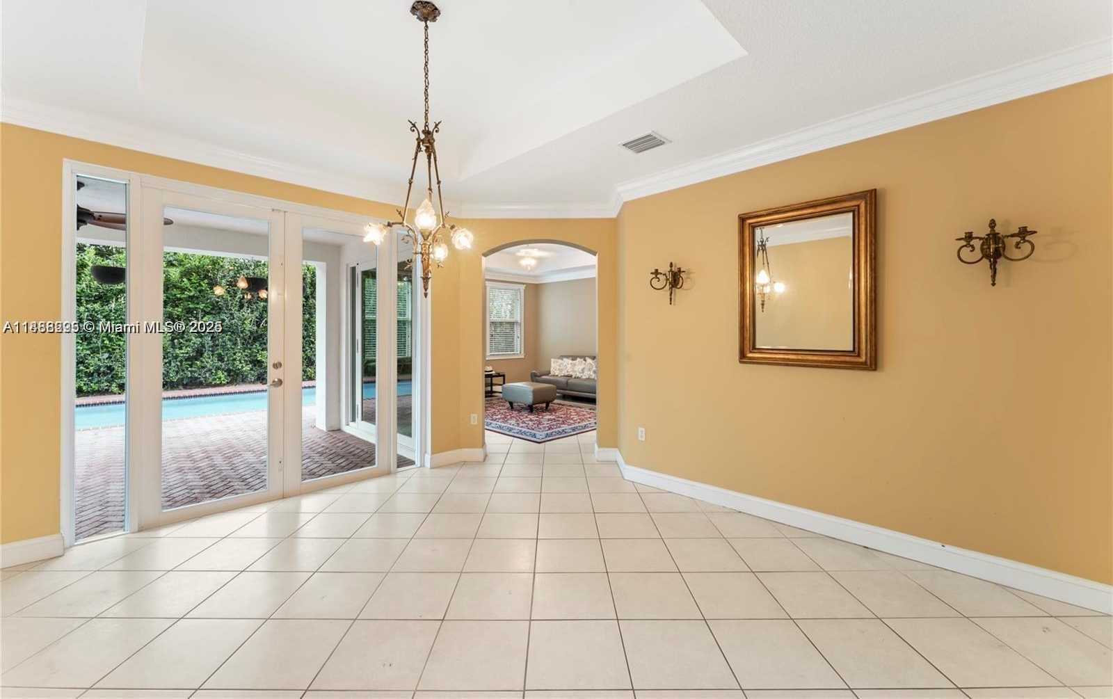 Small Image of 15270 SOUTH WEST 115TH TER, Miami Number 6