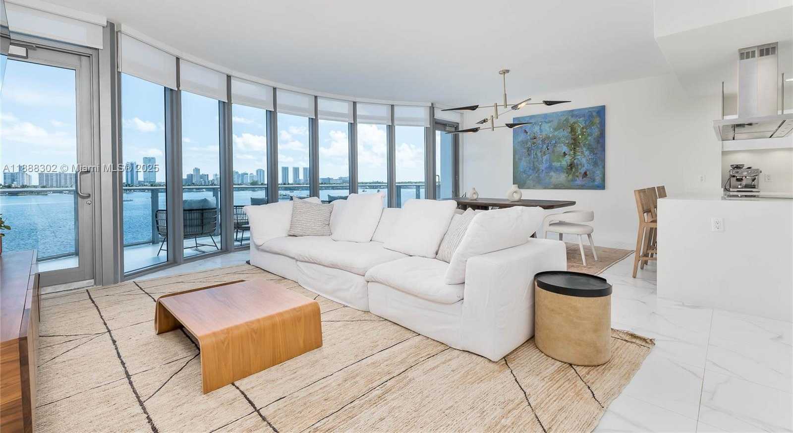 Small Image of 17301 BISCAYNE BLVD #411, North Miami Beach Number 8