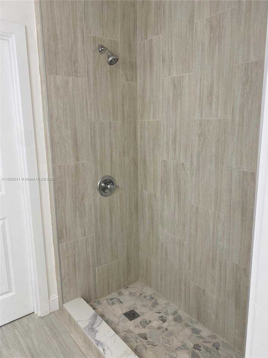 Small Image of 14102 SOUTH WEST 120TH CT #6-15, Miami Number 10