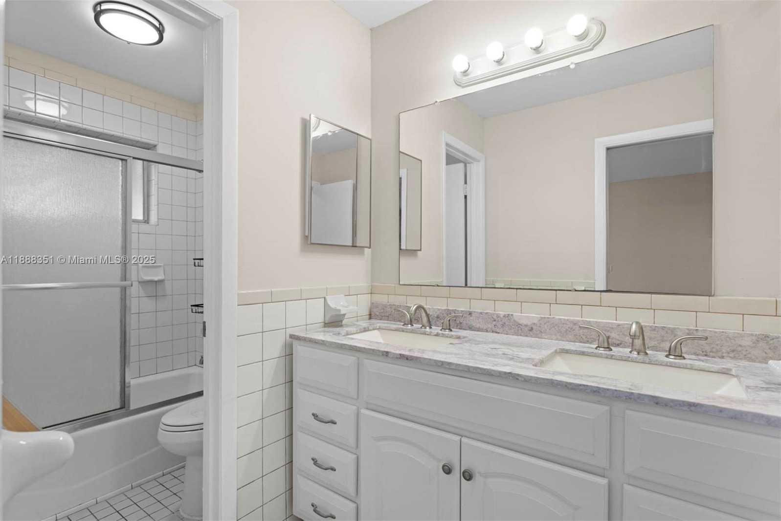 Small Image of 12328 SOUTH WEST 209TH ST, Miami Number 9