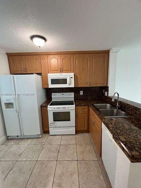 Small Image of 12091 SOUTH WEST 140TH TER #1-20, Miami Number 3