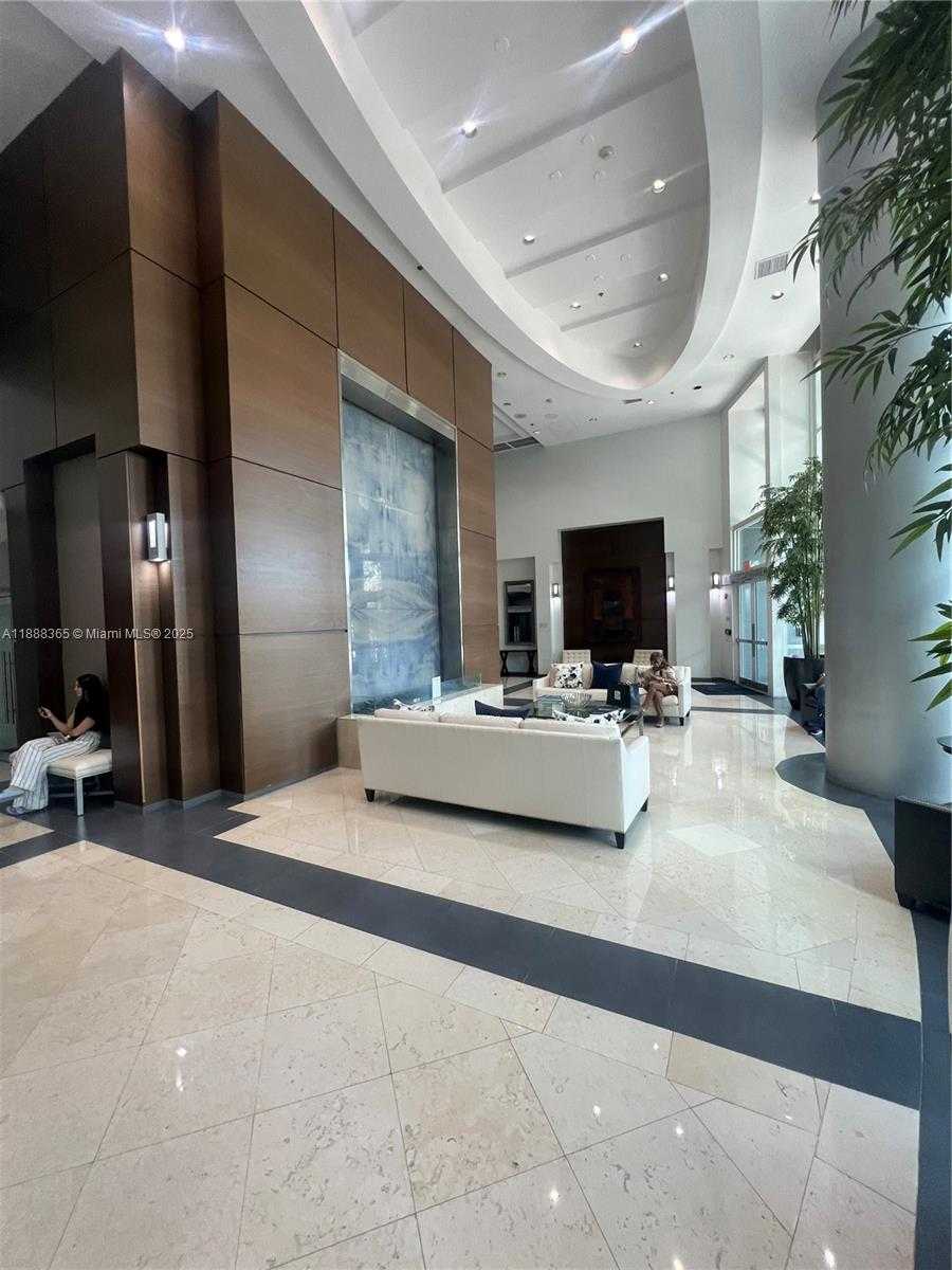 Small Image of 1155 BRICKELL BAY DR #401, Miami Number 30