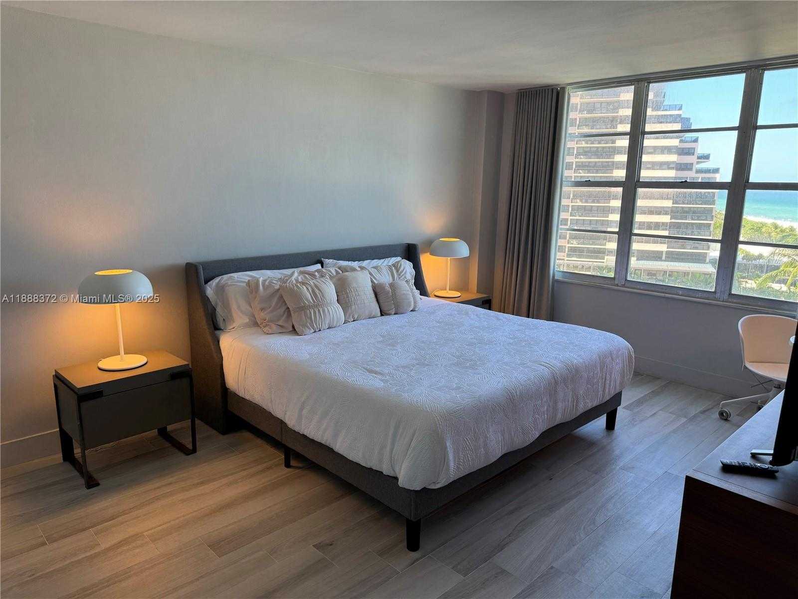Small Image of 5151 COLLINS AVE #834, Miami Beach Number 15