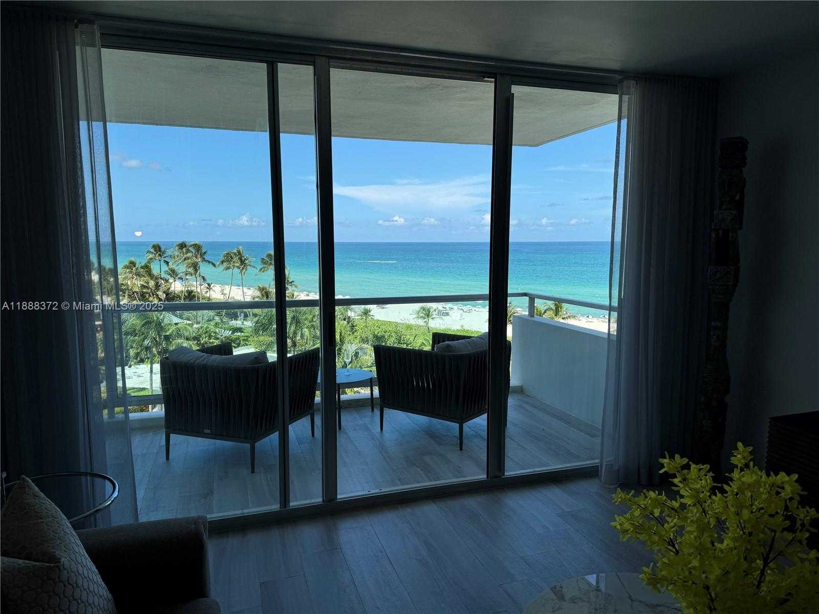 Small Image of 5151 COLLINS AVE #834, Miami Beach Number 4