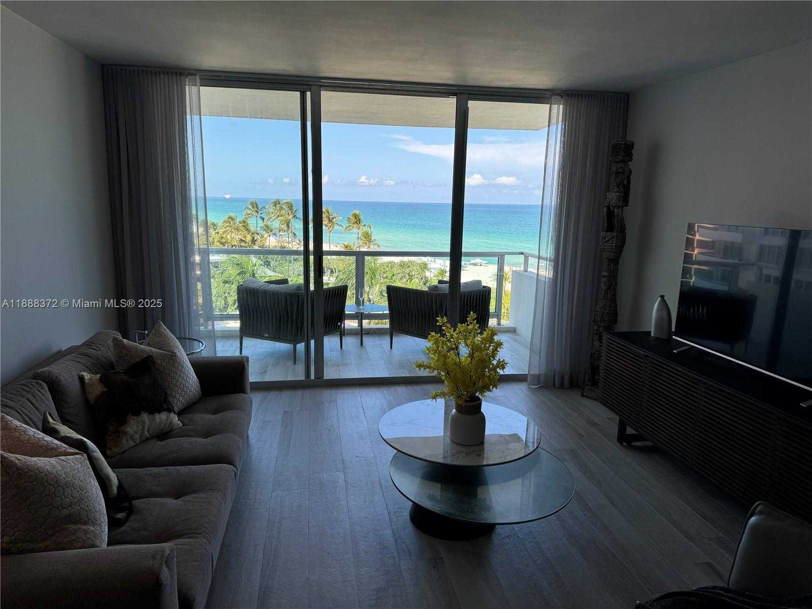 Small Image of 5151 COLLINS AVE #834, Miami Beach Number 7