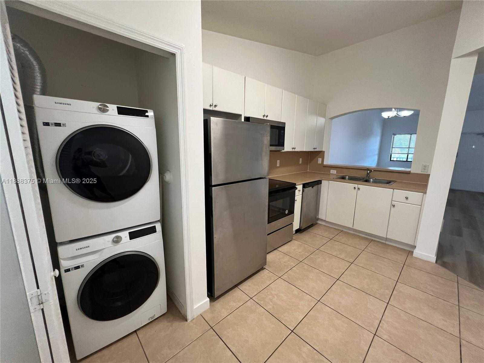 Small Image of 22641 SOUTH WEST 88TH PL #303, Cutler Bay Number 4