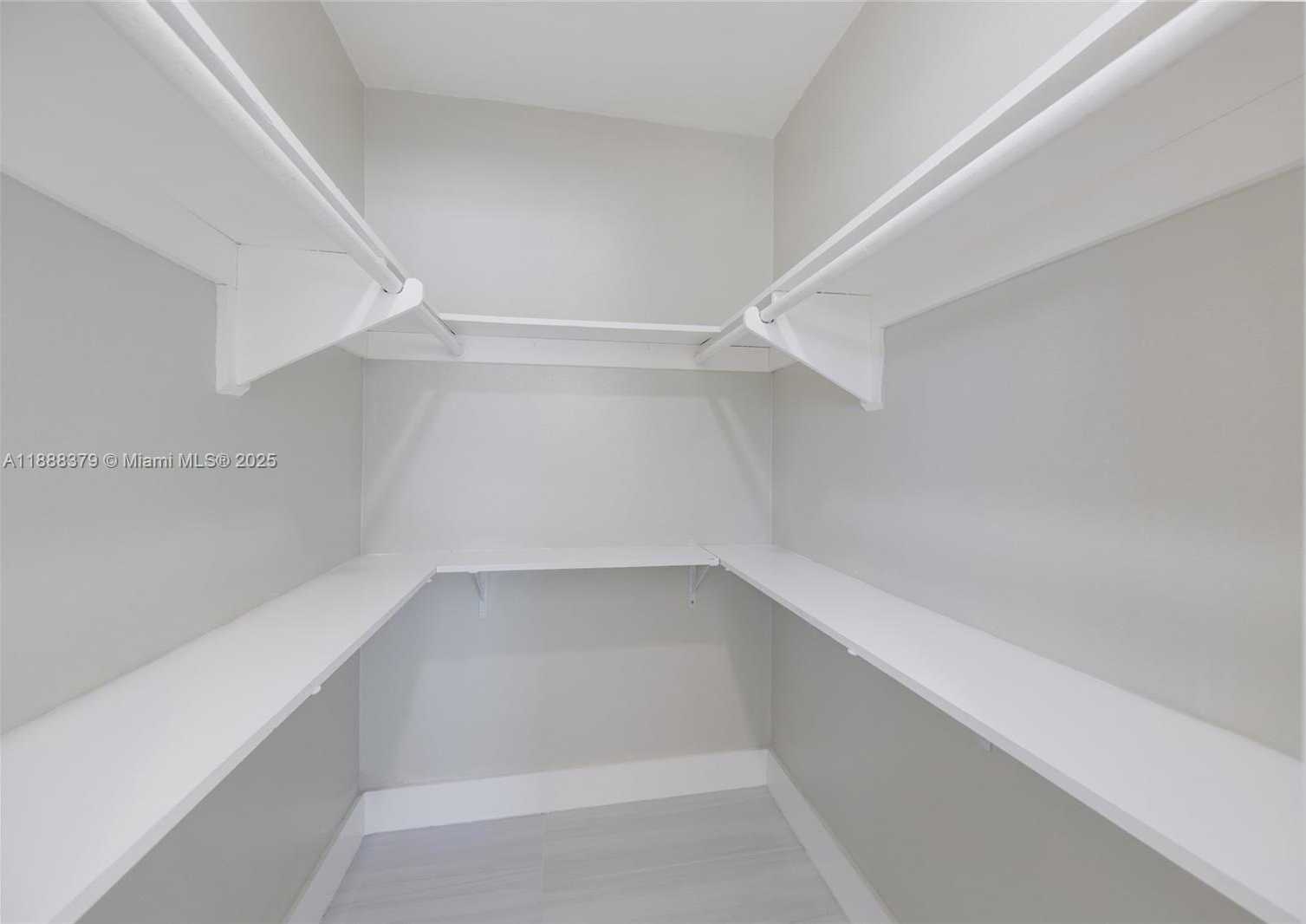 Small Image of 1221 SOUTH EAST 10TH ST, Deerfield Beach Number 10