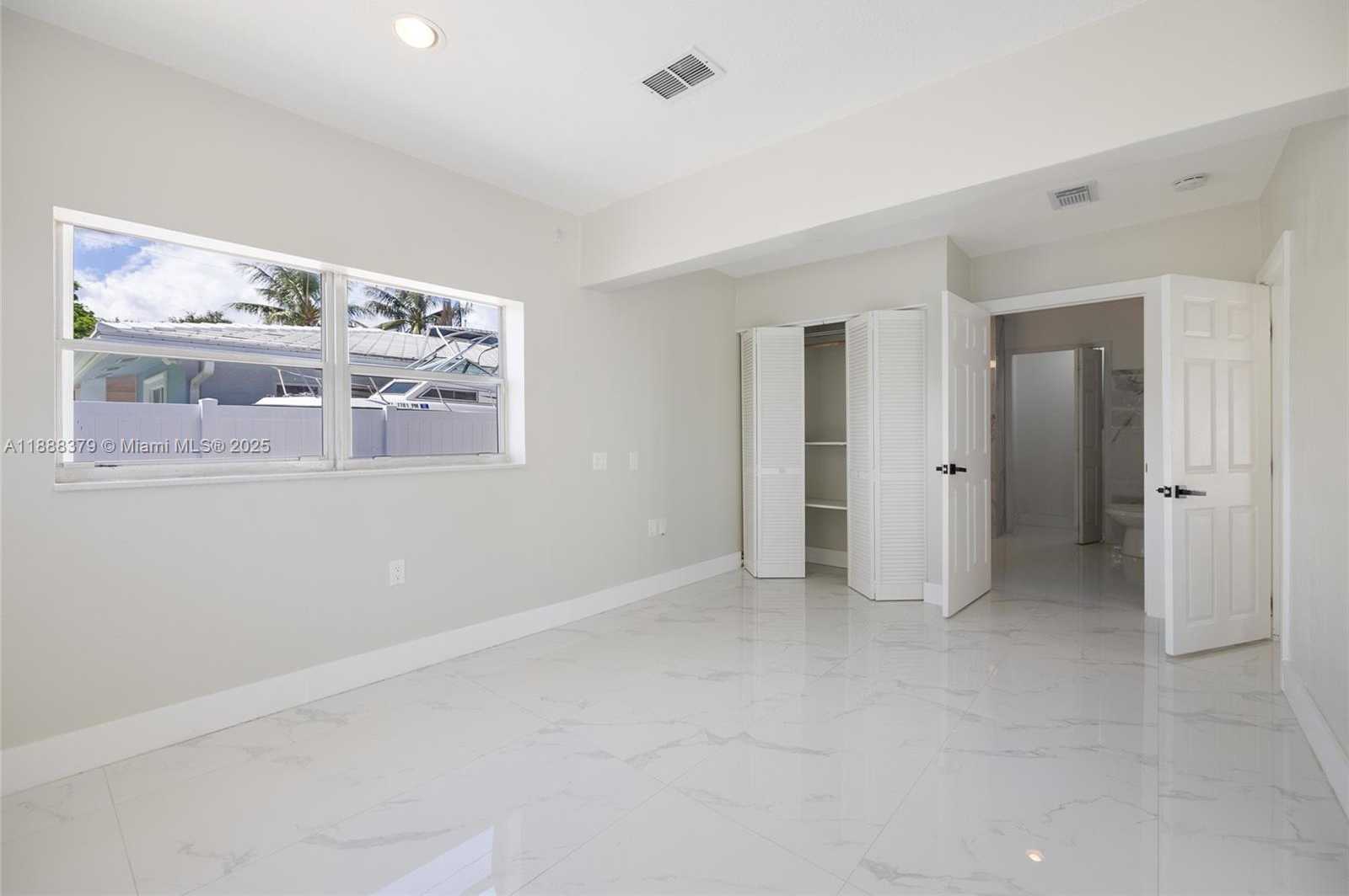 Small Image of 1221 SOUTH EAST 10TH ST, Deerfield Beach Number 24