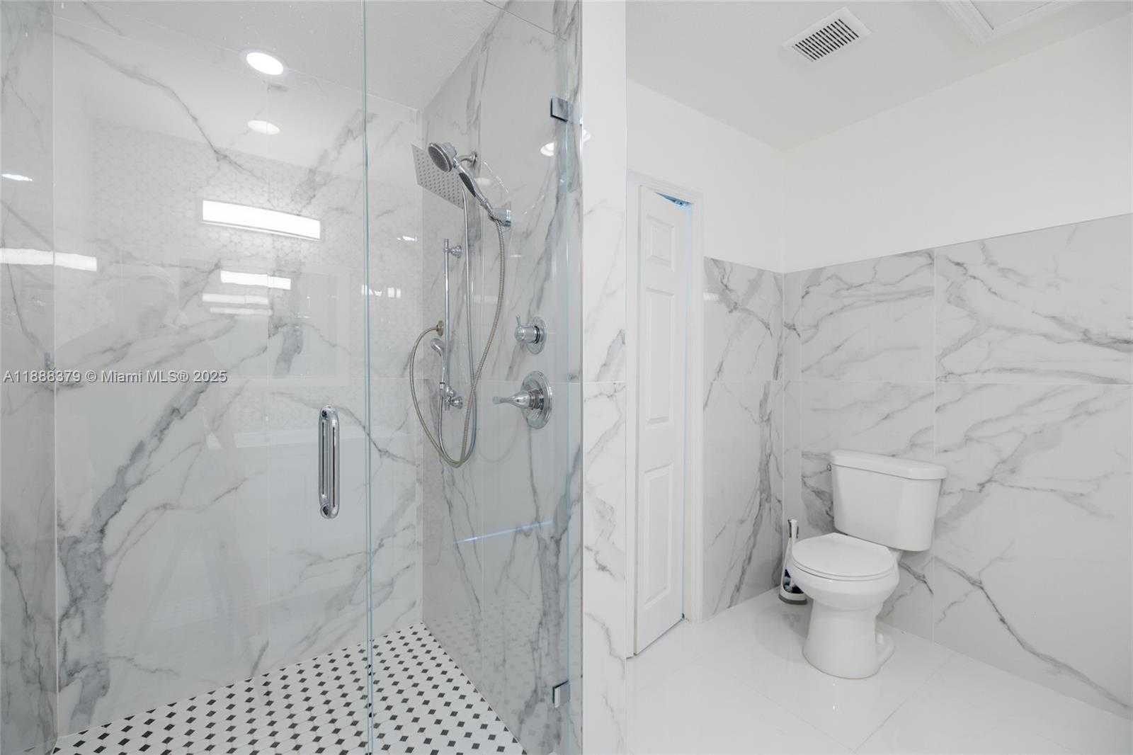 Small Image of 1221 SOUTH EAST 10TH ST, Deerfield Beach Number 28