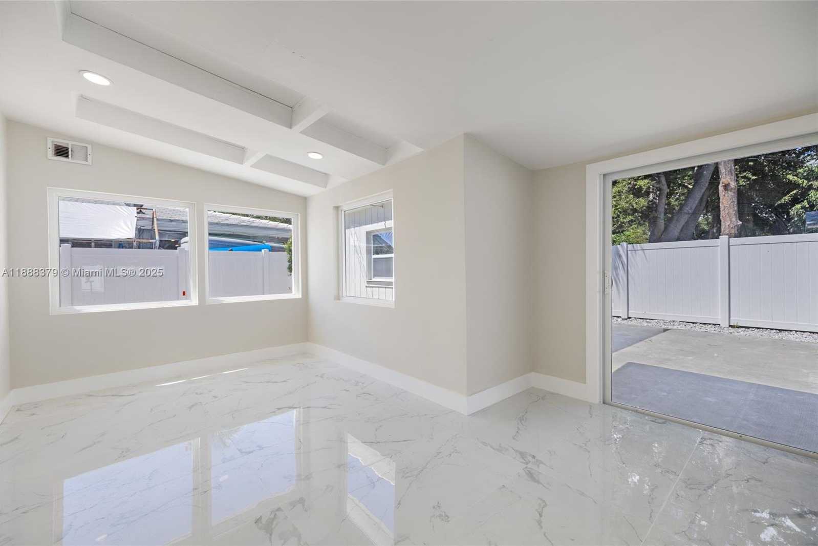 Small Image of 1221 SOUTH EAST 10TH ST, Deerfield Beach Number 32