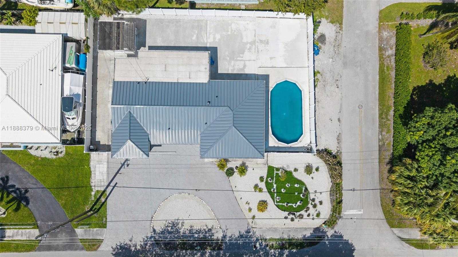 Small Image of 1221 SOUTH EAST 10TH ST, Deerfield Beach Number 40