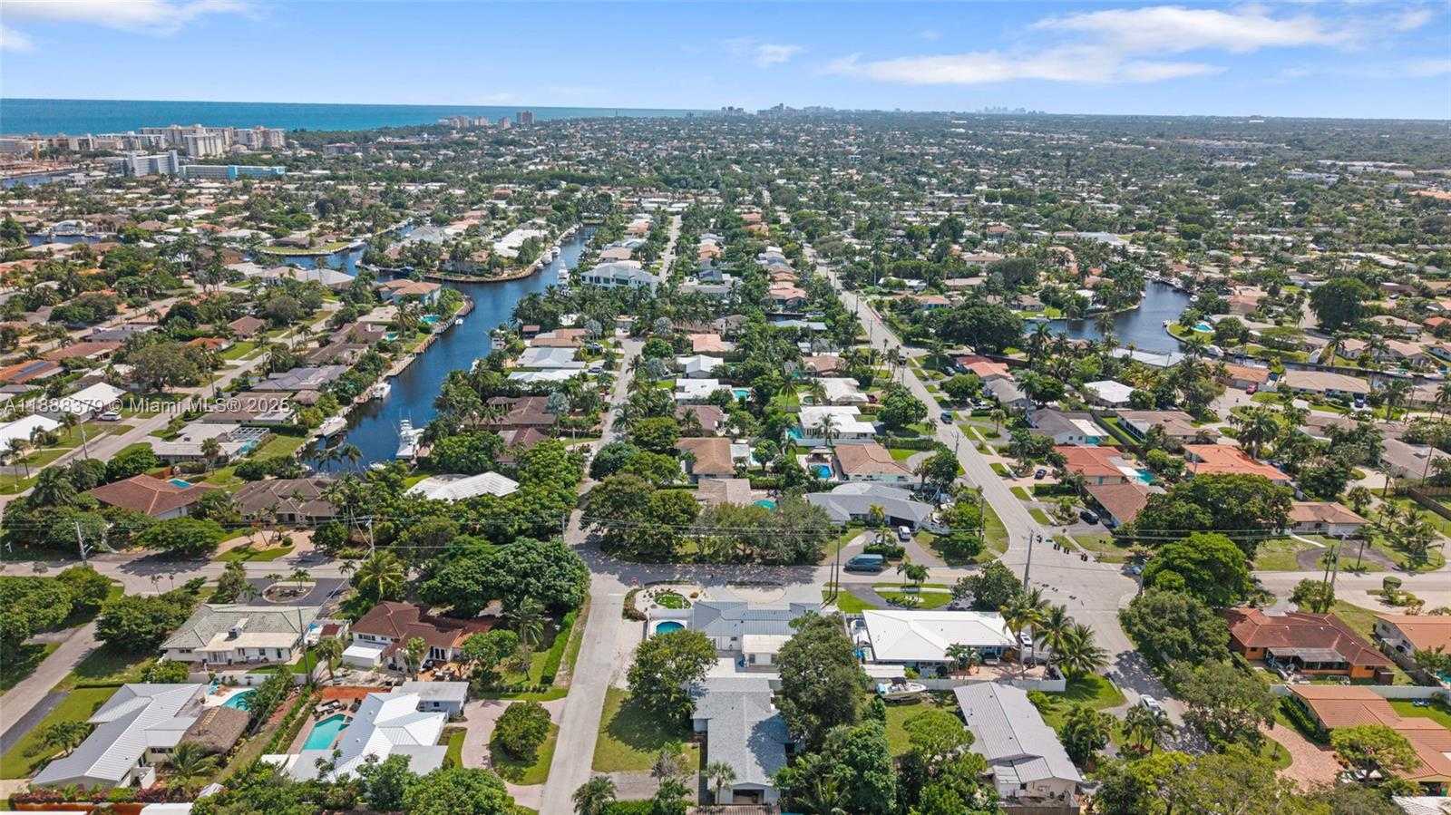 Small Image of 1221 SOUTH EAST 10TH ST, Deerfield Beach Number 42