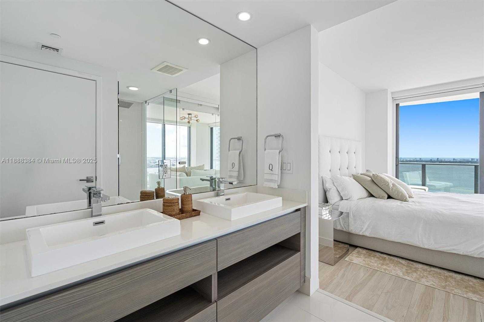 Small Image of 460 NORTH EAST 28TH ST #3508, Miami Number 17