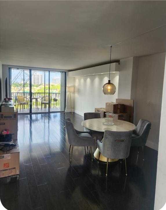 Small Image of 3475 NORTH COUNTRY CLUB DR #519, Aventura Number 6