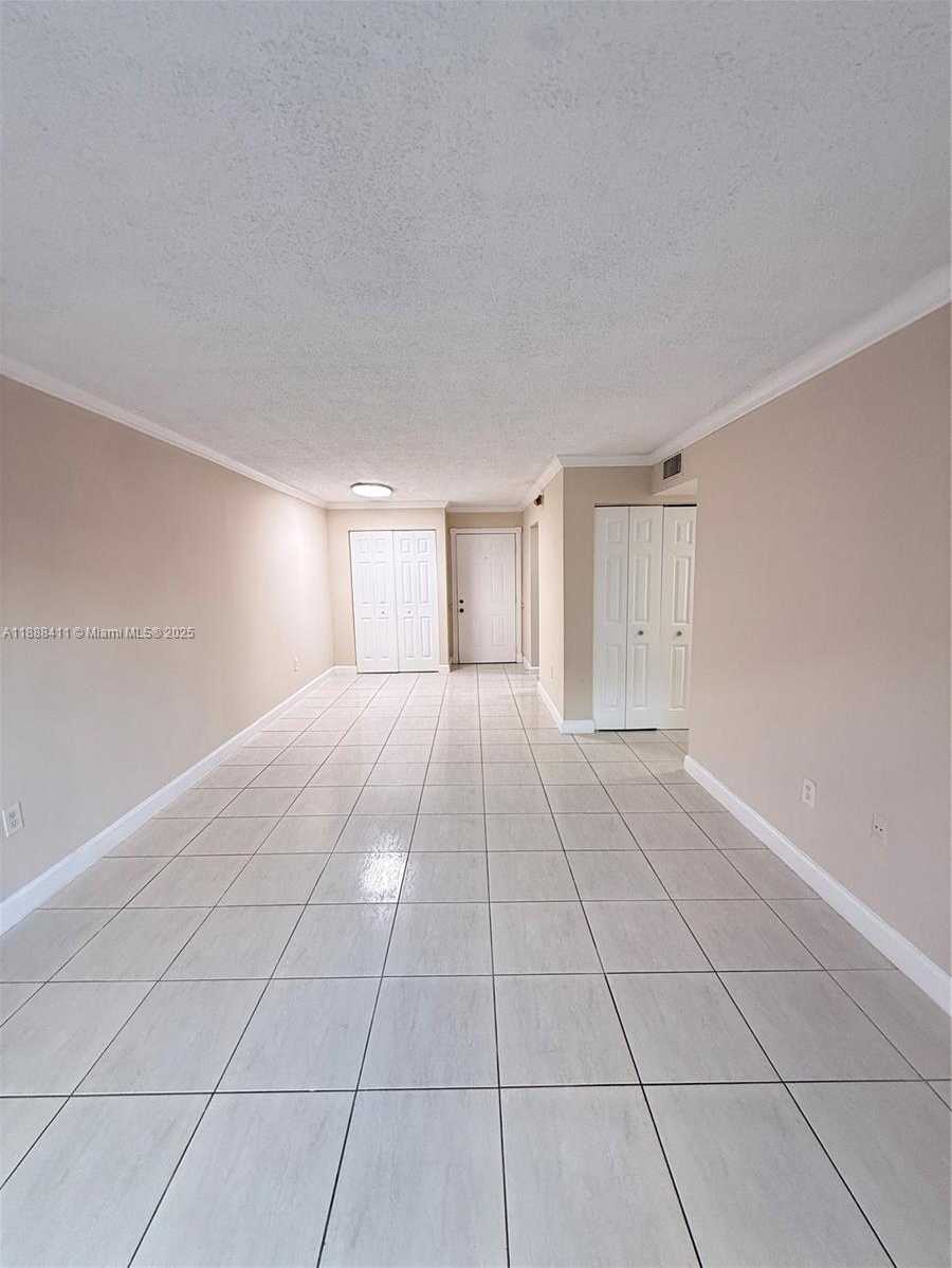 Small Image of 1725 WEST 60TH ST #105, Hialeah Number 18