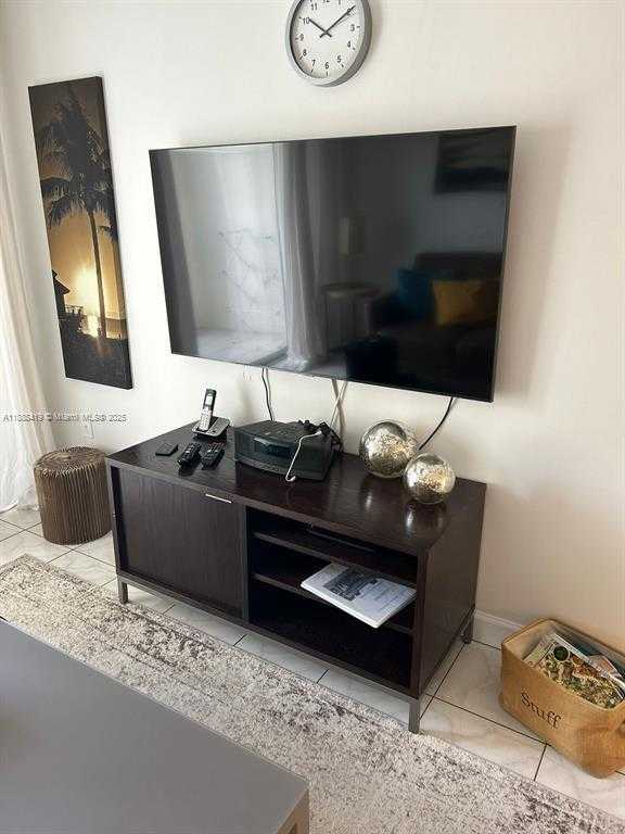 Small Image of 201 178TH DR #427, Sunny Isles Beach Number 36